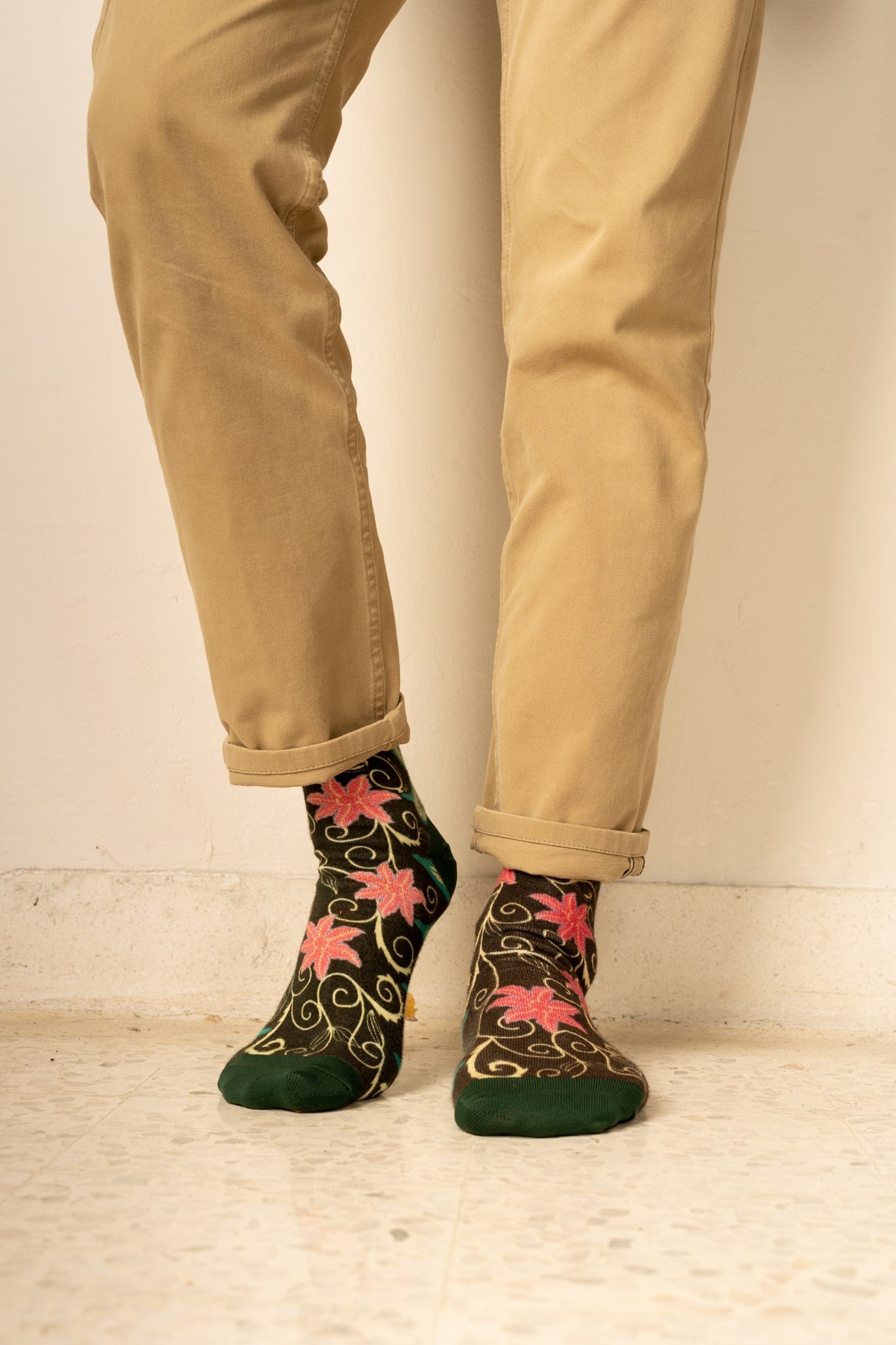 Phthalo Green Floral Batik Patterned Cotton Crew Socks | Cendana