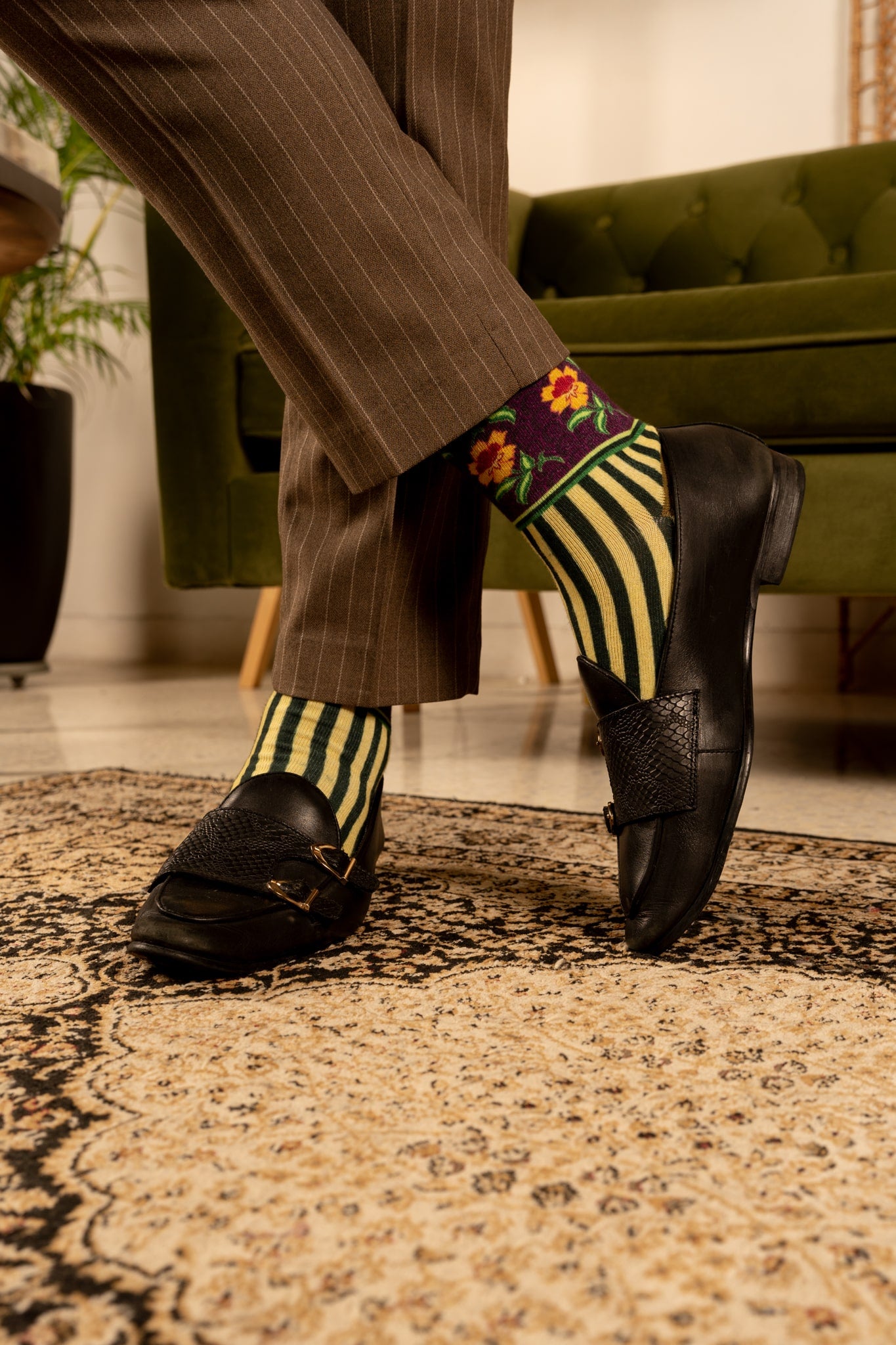 Olive Green Batik Patterned Cotton Crew Socks | Dewi