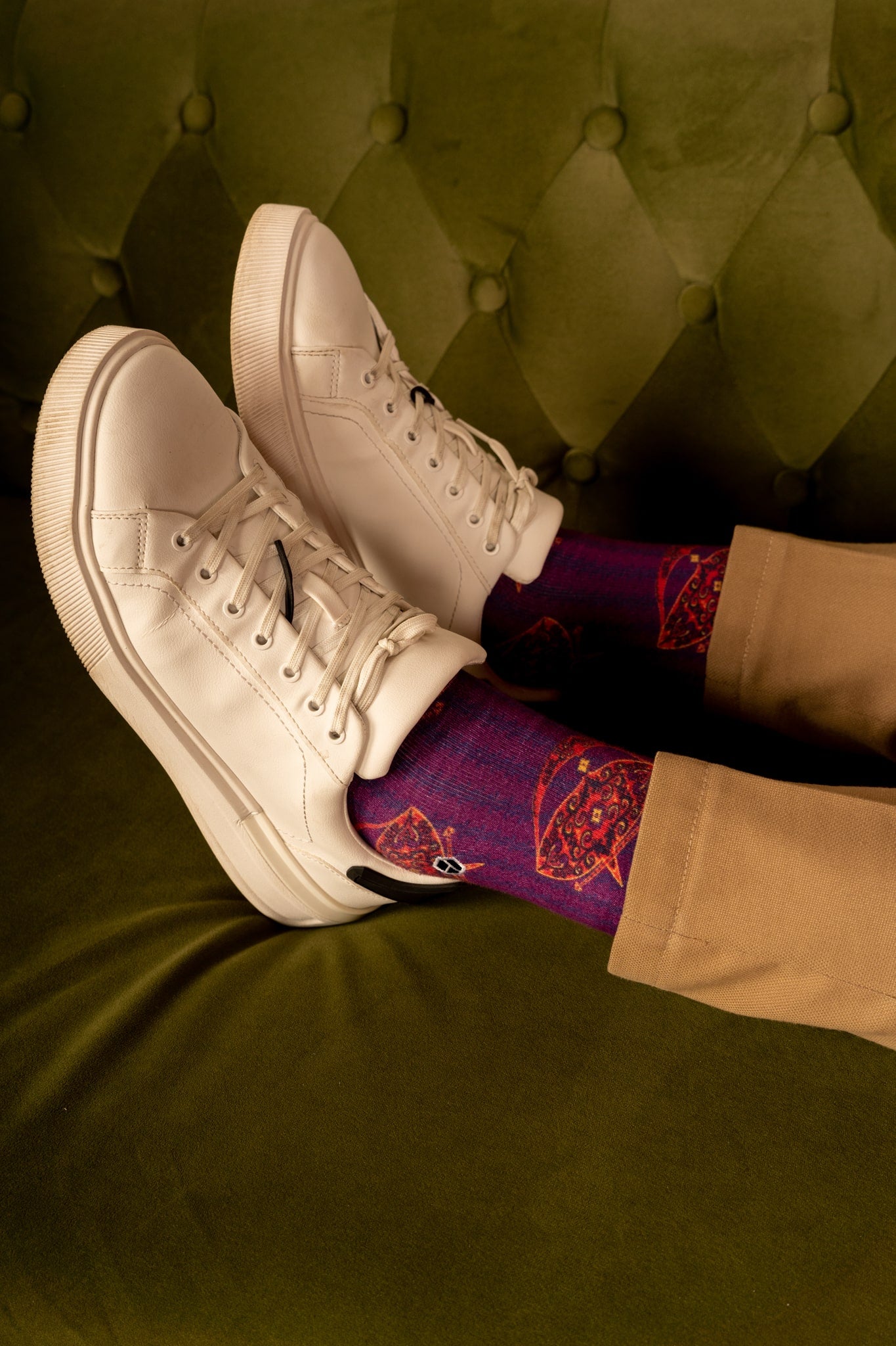 Mulberry Purple Moon Kite Patterned Cotton Crew Socks | Gerhana