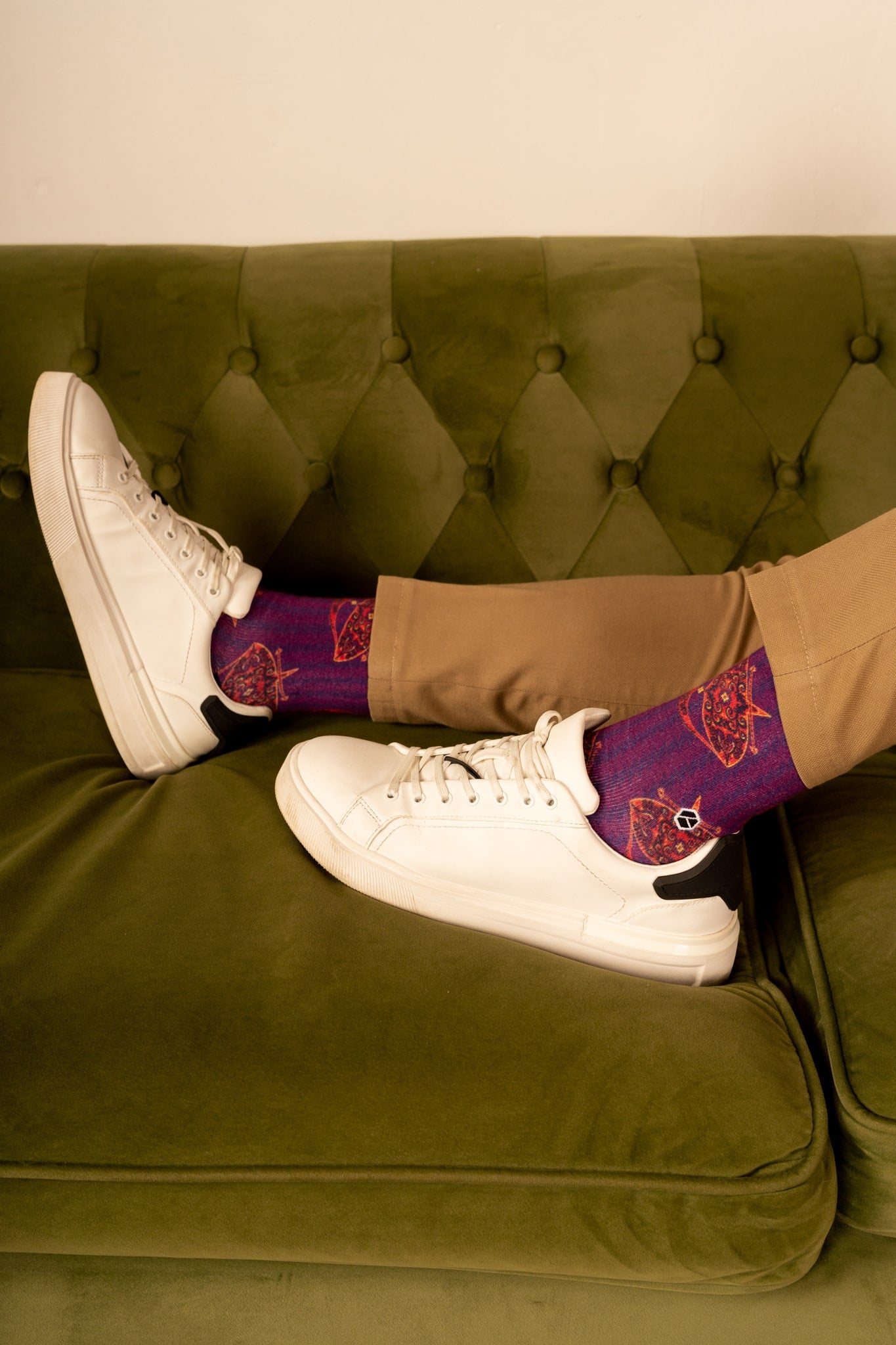 Mulberry Purple Moon Kite Patterned Cotton Crew Socks | Gerhana