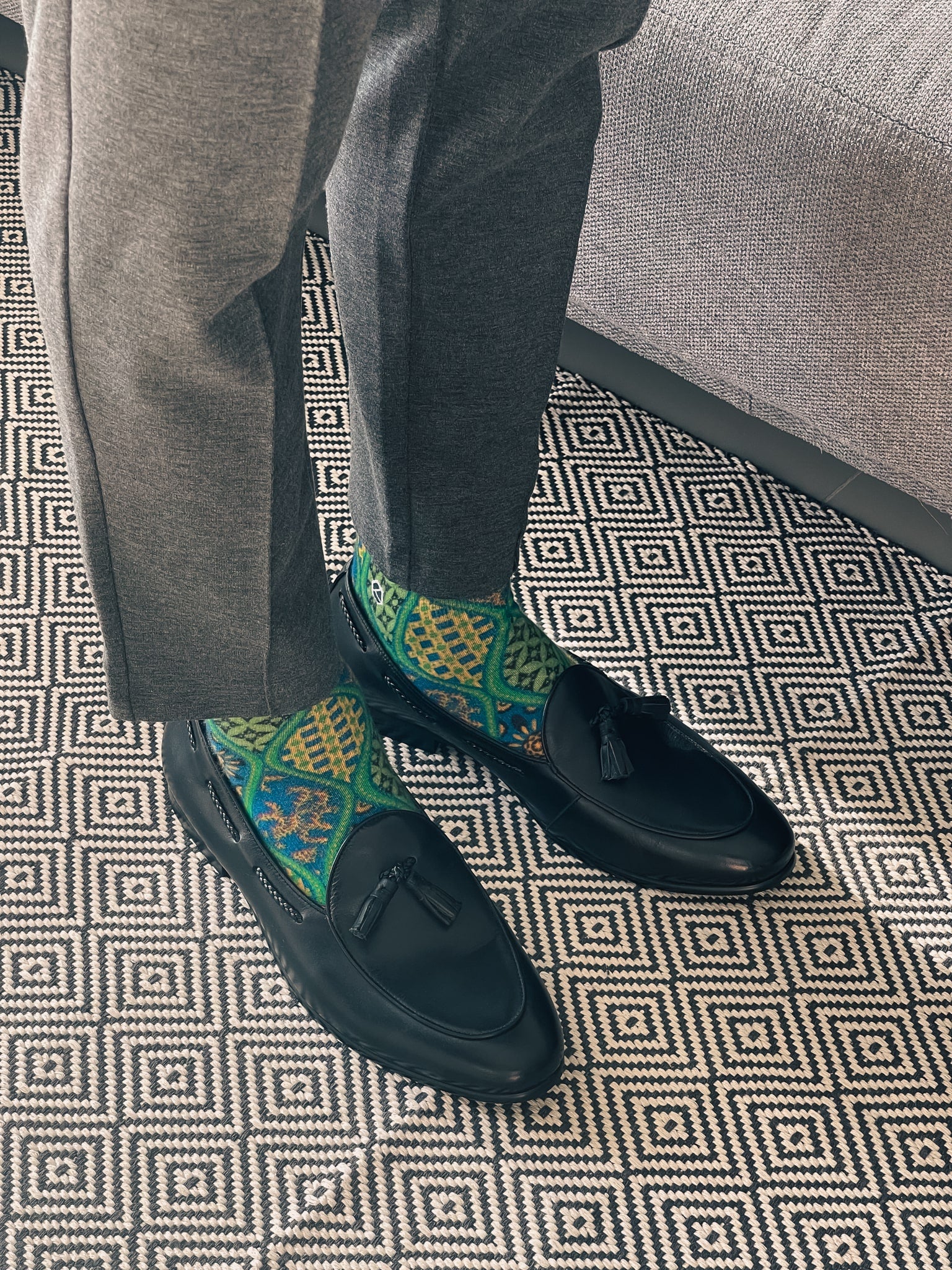 Dark Spring Green Batik Patterned Cotton Crew Socks | Ceplok II