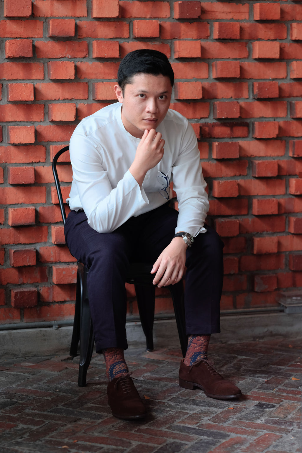 Cinnamon Brown Batik Patterned Cotton Crew Socks | Lereng Timur