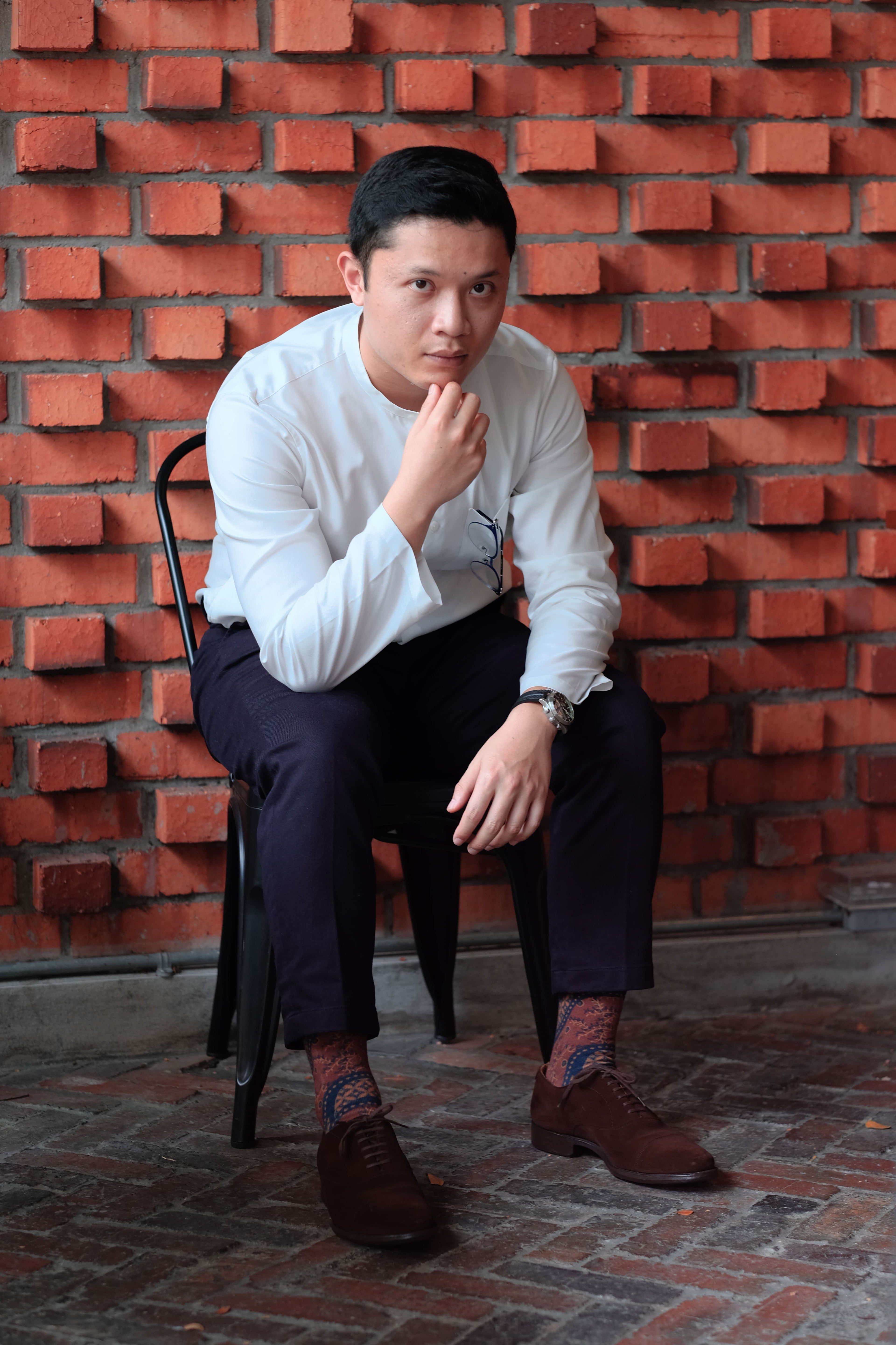 Cinnamon Brown Batik Patterned Cotton Crew Socks | Lereng Timur