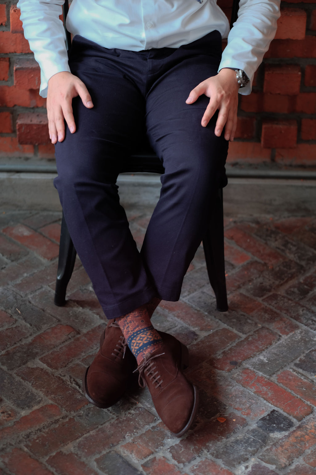 Cinnamon Brown Batik Patterned Cotton Crew Socks | Lereng Timur