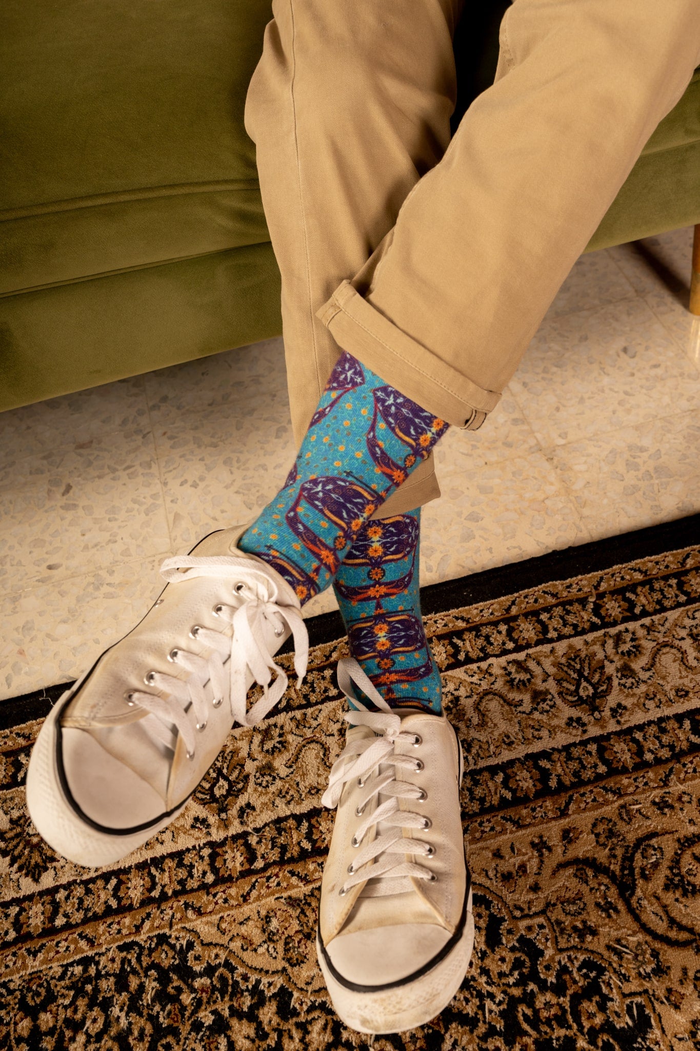 Pacific Blue Moon Kite Patterned Cotton Crew Socks | Bulan