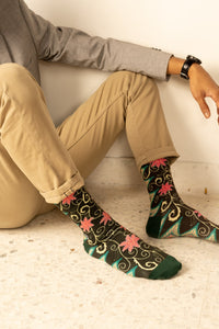 Phthalo Green Floral Batik Patterned Cotton Crew Socks | Cendana