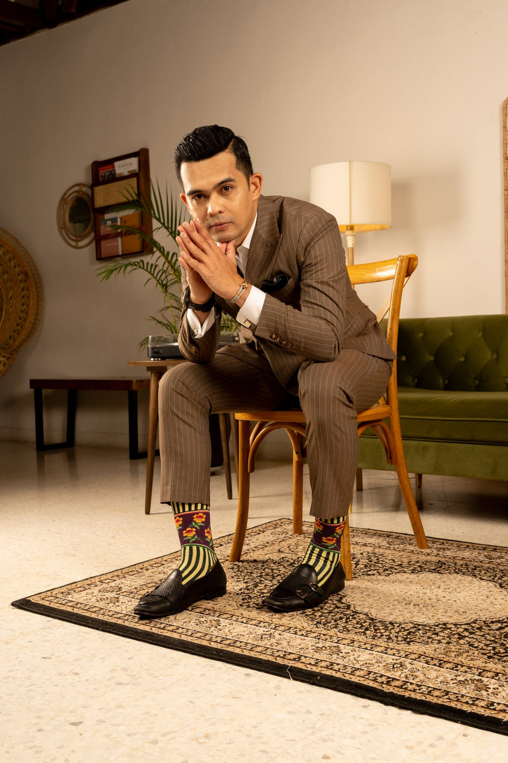 Olive Green Batik Patterned Cotton Crew Socks | Dewi