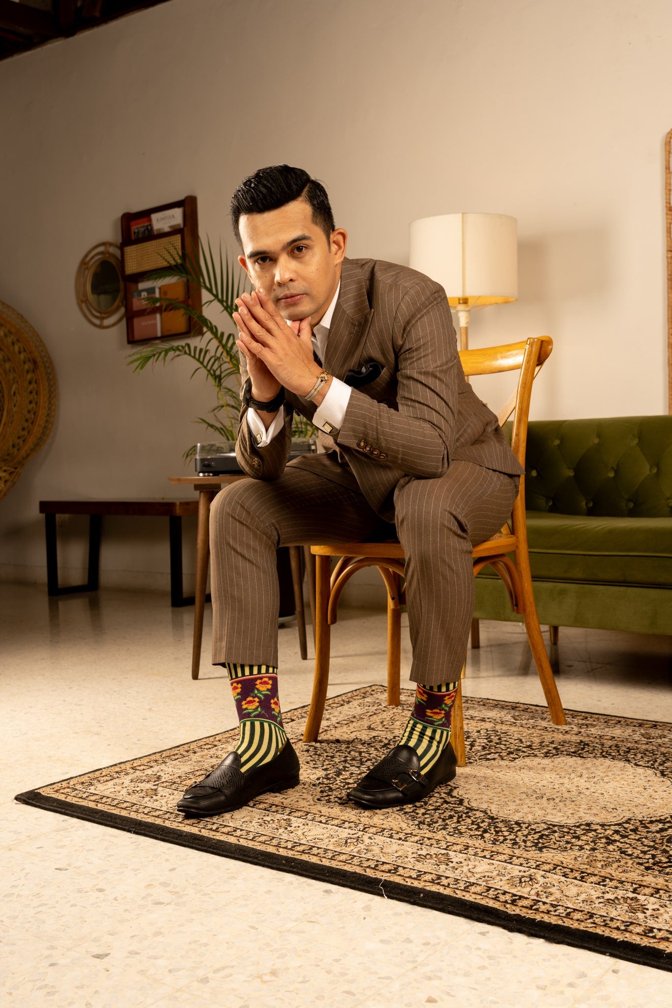 Olive Green Batik Patterned Cotton Crew Socks | Dewi